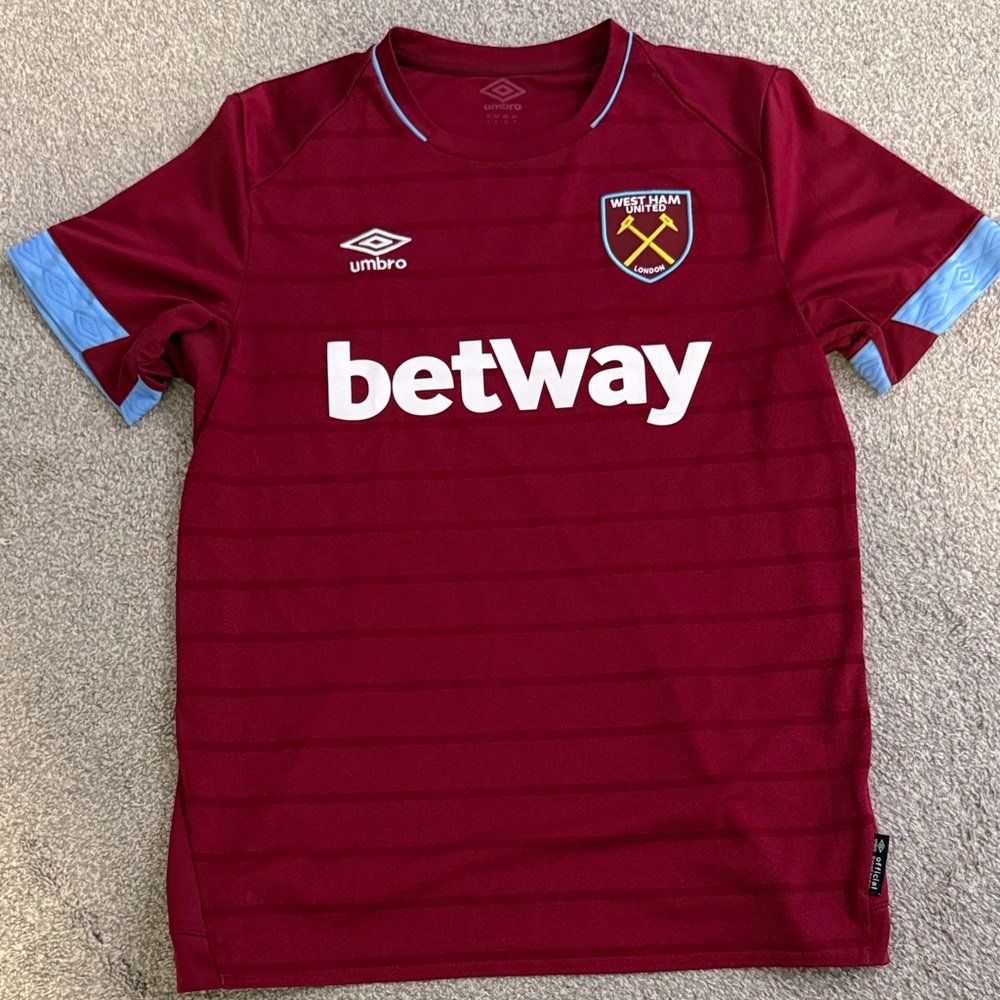 West Ham United Men’s 22/23 Home jersey